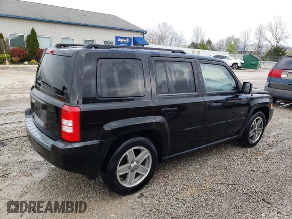 2009 Jeep Patriot Sport z VIN 1J4FF28B19D107312, wystawiony jako Copart lot #52885605 z przebiegiem 149 985 mil mil oraz Nie do naprawy • Non repairable. Historia ofert i sprzedaży dostępna na DreamBid. Obrazek 3.