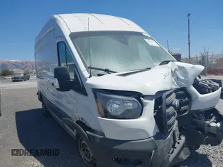 2020 Ford Transit Cargo z VIN 1FTBR1X84LKB78275, wystawiony jako IAAI lot #41825509 z przebiegiem 78 826 mil mil oraz . Historia ofert i sprzedaży dostępna na DreamBid. Obrazek 1.