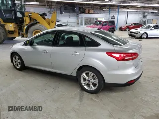 2018 Ford Focus SE z VIN 1FADP3FE0JL239152, wystawiony jako Copart lot #56789355 z przebiegiem 148 802 mil mil oraz Czysty tytuł • Clean title. Historia ofert i sprzedaży dostępna na DreamBid. Obrazek 2.