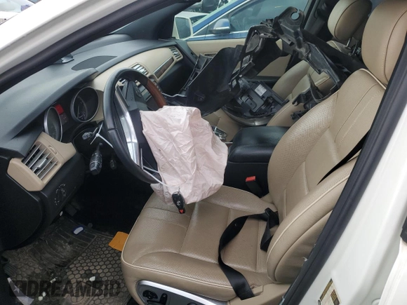 2011 Mercedes-Benz R 350 with VIN 4JGCB2FEXBA128759, listed as a Copart auction lot 74348994 with 116,892 mi miles and Salvage title. Bid and sale history available at DreamBid. Image 7.