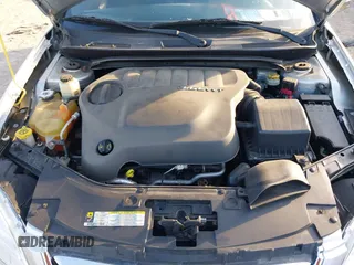 2012 Chrysler 200 Limited with VIN 1C3CCBCG2CN305455, listed as a IAAI auction lot 41907553 with 121,159 mi miles. Bid and sale history available at carsss.com. Image 10.