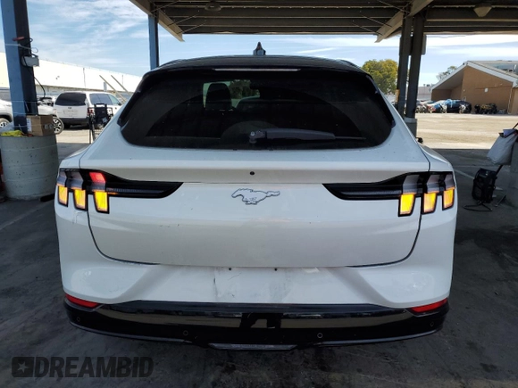 2022 Ford Mustang Mach-E Premium with VIN 3FMTK3SU2NMA41609, listed as a Copart auction lot 52790175 with 34,307 mi miles and Salvage title. Bid and sale history available at DreamBid. Image 6.
