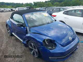 2013 Volkswagen Beetle с VIN 3VW8A7AT4DM817716, выставлен на аукционе IAAI как лот 42478364 с пробегом 42 568 миль миль и . История ставок и продаж доступна на DreamBid. Изображение 1.