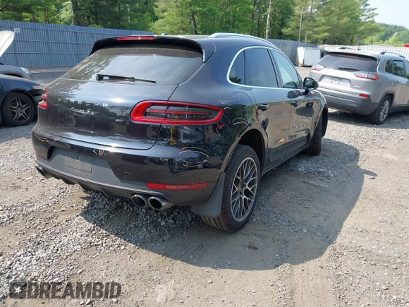 2015 Porsche Macan S with VIN WP1AB2A5XFLB63720, listed as a IAAI auction lot 42423527 with 118,636 mi miles and . Bid and sale history available at DreamBid. Image 4.