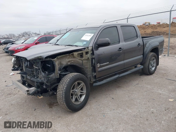 2014 Toyota Tacoma PreRunner with VIN 5TFJU4GN0EX053782, listed as a IAAI auction lot 41412202 with 150,949 mi miles. Bid and sale history available at carsss.com. Image 2.