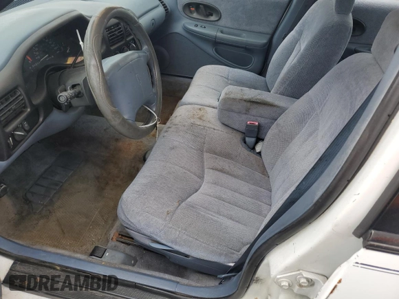 1997 Oldsmobile Cutlass Supreme S z VIN 1G3WH52M2VF322529, wystawiony jako Copart lot #52003574 z przebiegiem 140 292 mil mil oraz Szkody całkowita. Historia ofert i sprzedaży dostępna na DreamBid. Obrazek 7.