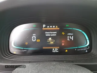 2023 Hyundai Venue SE with VIN KMHRB8A33PU211765, listed as a Copart auction lot 41487345 with 12,273 mi miles and Salvage Title. Bid and sale history available at DreamBid. Image 9.