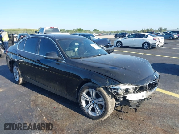 2018 BMW 3 Series 330i xDrive с VIN WBA8D9C53JA616383, выставлен на аукционе IAAI как лот 42319253 с пробегом 89 297 миль миль и . История ставок и продаж доступна на DreamBid. Изображение 1.