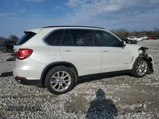 2016 BMW X5 sDrive35i with VIN 5UXKR2C56G0H42674, listed as a Copart auction lot 45086945 with 246,410 mi miles and Salvage Title. Bid and sale history available at carsss.com. Image 3.