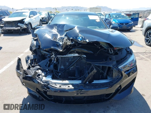 2022 BMW 8 Series 840i with VIN WBAGV2C06NCH71589, listed as a IAAI auction lot 41852263 with Not Provided miles and . Bid and sale history available at carsss.com. Image 6.