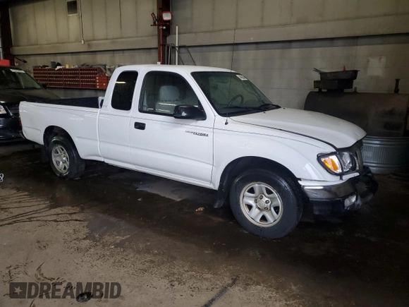 2002 Toyota Tacoma with VIN 5TEVL52N52Z132628, listed as a Copart auction lot 44796245 with 209,480 mi miles and Salvage title. Bid and sale history available at DreamBid. Image 4.