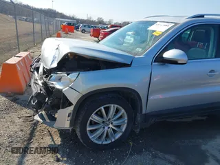 2011 Volkswagen Tiguan SE with VIN WVGBV7AX2BW562055, listed as a IAAI auction lot 41642084 with 175,407 mi miles and . Bid and sale history available at DreamBid. Image 18.