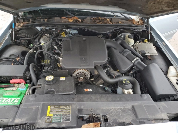 2005 Ford Crown Victoria LX with VIN 2FAFP74W35X168243, listed as a Copart auction lot 86448104 with 99,111 mi miles and Non Repairable. Bid and sale history available at carsss.com. Image 11.