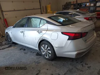 2020 Nissan Altima S with VIN 1N4BL4BV6LC197118, listed as a IAAI auction lot 41616262 with 104,382 mi miles and . Bid and sale history available at DreamBid. Image 3.