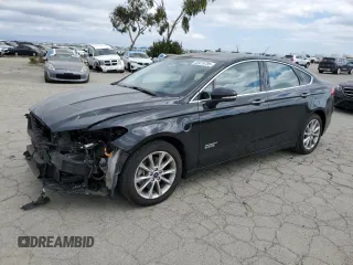 2018 Ford Fusion Energi SE with VIN 3FA6P0PU4JR246426, listed as a Copart auction lot 50419785 with 69,719 mi miles and Salvage Title. Bid and sale history available at carsss.com. Image 1.