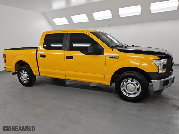 2017 Ford F-150 XL with VIN 1FTEW1CF8HKD97497, listed as a Copart auction lot 50701195 with 129,690 mi miles and Clean Title. Bid and sale history available at carsss.com. Image 4.