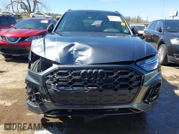 2024 Audi Q5 S line Premium Plus with VIN WA1E2AFY6R2149950, listed as a IAAI auction lot 41801016 with Not provided miles and . Bid and sale history available at DreamBid. Image 13.