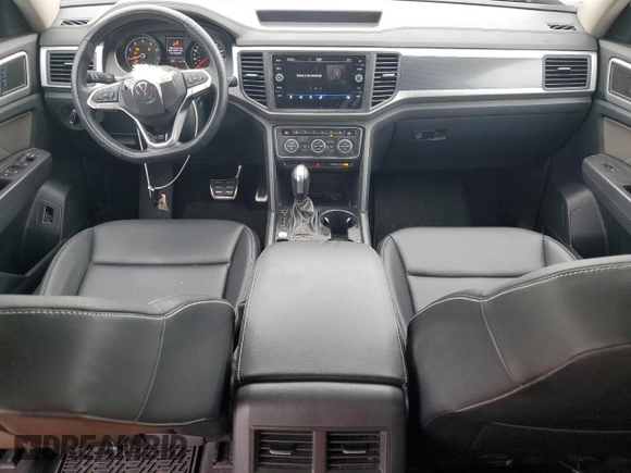 2021 Volkswagen Atlas SE with VIN 1V2RR2CA3MC609521, listed as a Copart auction lot 55945695 with 38,874 mi miles and Salvage title. Bid and sale history available at DreamBid. Image 8.