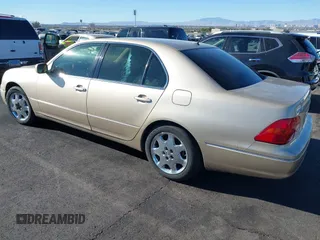 2001 Lexus LS 430 with VIN JTHBN30F110040314, listed as a IAAI auction lot 41292034 with Not Provided miles. Bid and sale history available at carsss.com. Image 3.