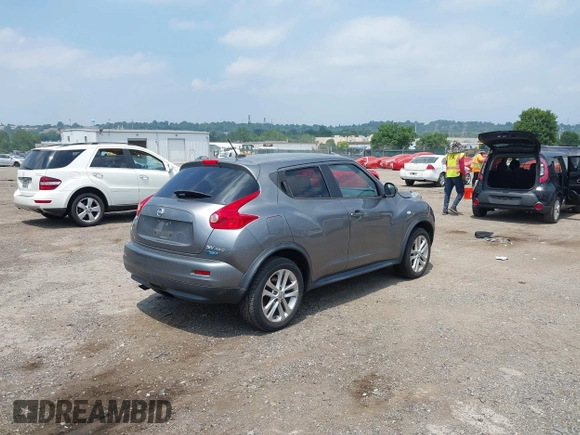 2014 Nissan Juke SL with VIN JN8AF5MV3ET359021, listed as a IAAI auction lot 42602201 with 99,332 mi miles and . Bid and sale history available at DreamBid. Image 4.