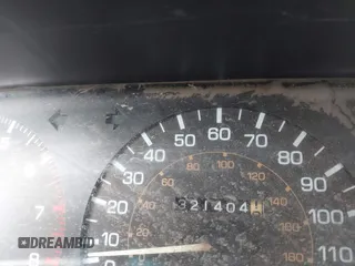 1990 Toyota Pickup SR5 z VIN JT4VN13G8L5037875, wystawiony jako IAAI lot #41986781 z przebiegiem 321 404 mil mil oraz . Historia ofert i sprzedaży dostępna na DreamBid. Obrazek 7.