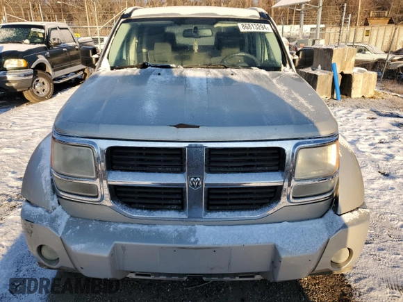 2008 Dodge Nitro SLT z VIN 1D8GU58K68W211350, wystawiony jako Copart lot #86813294 z przebiegiem Nie podano mil oraz Szkoda całkowita • Salvage title. Historia ofert i sprzedaży dostępna na DreamBid. Obrazek 5.
