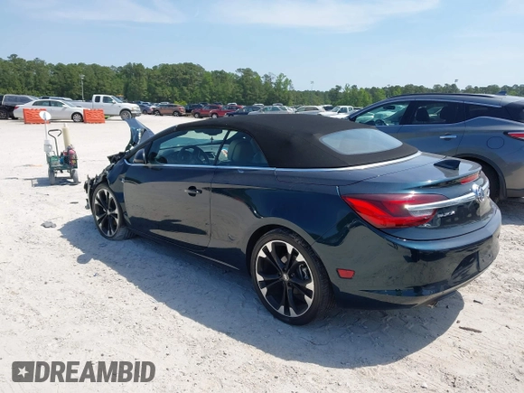 2018 Buick Cascada Sport Touring z VIN W04WJ3N5XJG085431, wystawiony jako IAAI lot #42129756 z przebiegiem 24 364 mil mil oraz . Historia ofert i sprzedaży dostępna na DreamBid. Obrazek 3.