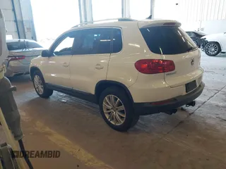2012 Volkswagen Tiguan S z VIN WVGBV7AXXCW572690, wystawiony jako IAAI lot #42074464 z przebiegiem 133 049 mil mil oraz . Historia ofert i sprzedaży dostępna na DreamBid. Obrazek 3.