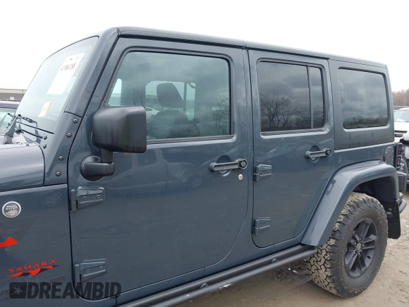 2017 Jeep Wrangler Unlimited Sahara with VIN 1C4BJWEG3HL569143, listed as a IAAI auction lot 41986188 with 27,495 mi miles. Bid and sale history available at carsss.com. Image 14.