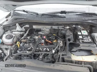 2018 Volkswagen Tiguan S z VIN 3VV1B7AX4JM121567, wystawiony jako IAAI lot #41581113 z przebiegiem Nie podano mil oraz . Historia ofert i sprzedaży dostępna na DreamBid. Obrazek 10.