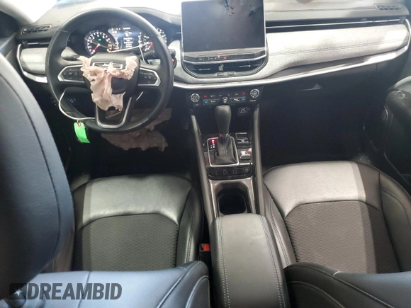 2022 Jeep Compass Latitude with VIN 3C4NJDBBXNT181028, listed as a Copart auction lot 53794695 with 16,712 mi miles and Salvage title. Bid and sale history available at DreamBid. Image 8.