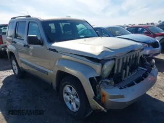 2011 Jeep Liberty Sport Jet with VIN 1J4PN2GK8BW529905, listed as a IAAI auction lot 41600214 with 169,199 mi miles. Bid and sale history available at carsss.com. Image 1.