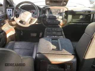 2019 GMC Sierra 2500HD Denali with VIN 1GT12SEY2KF132248, listed as a Copart auction lot 84638294 with 89,115 mi miles and Salvage Title. Bid and sale history available at carsss.com. Image 8.