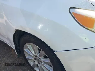 2014 Toyota Sienna LE with VIN 5TDJK3DC5ES081232, listed as a IAAI auction lot 41789629 with 397,033 mi miles and . Bid and sale history available at DreamBid. Image 6.