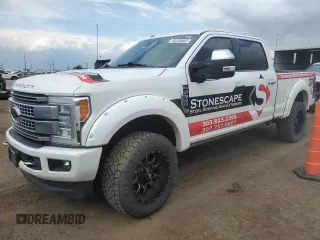 2018 Ford F-350 XL z VIN 1FT8W3BT2JEB10112, wystawiony jako Copart lot #60208685 z przebiegiem 150 402 mil mil oraz Czysty tytuł • Clean title. Historia ofert i sprzedaży dostępna na DreamBid. Obrazek 1.