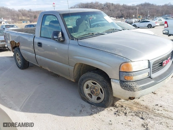 2002 GMC Sierra 1500 Special with VIN 1GTEK14WX2Z206302, listed as a IAAI auction lot 41611124 with NaN miles. Bid and sale history available at carsss.com. Image 1.