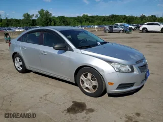 2013 Chevrolet Cruze LS with VIN 1G1PA5SG6D7160828, listed as a Copart auction lot 55455854 with 110,864 mi miles and Salvage Title. Bid and sale history available at carsss.com. Image 4.