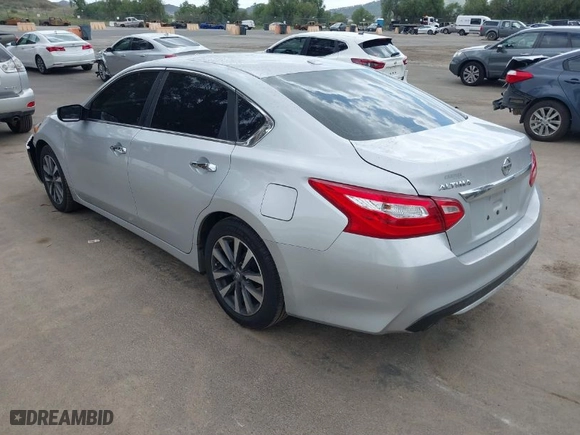 2017 Nissan Altima 2.5 SV with VIN 1N4AL3AP9HC258168, listed as a IAAI auction lot 41905641 with 168,935 mi miles. Bid and sale history available at carsss.com. Image 3.