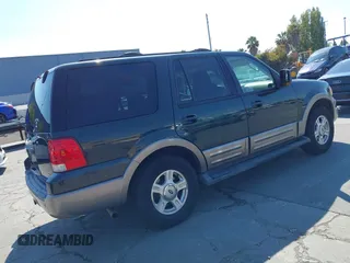 2003 Ford Expedition Eddie Bauer z VIN 1FMFU18L43LA58341, wystawiony jako IAAI lot #42686978 z przebiegiem 237 507 mil mil oraz . Historia ofert i sprzedaży dostępna na DreamBid. Obrazek 4.