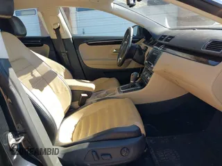 2013 Volkswagen CC VR6 Lux with VIN WVWHU7AN1DE500803, listed as a IAAI auction lot 41740233 with 225,202 mi miles. Bid and sale history available at carsss.com. Image 5.