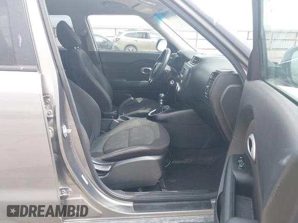 2015 Kia Soul with VIN KNDJN2A25F7197295, listed as a IAAI auction lot 42012355 with 138,999 mi miles and . Bid and sale history available at DreamBid. Image 5.