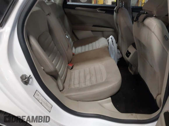2019 Ford Fusion SE with VIN 3FA6P0LUXKR188040, listed as a IAAI auction lot 41079252 with 113,667 mi miles and . Bid and sale history available at carsss.com. Image 8.