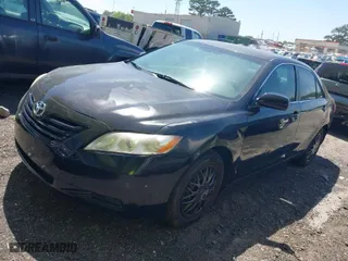 2007 Toyota Camry CE with VIN 4T1BE46K47U110977, listed as a IAAI auction lot 42051318 with 139,666 mi miles. Bid and sale history available at carsss.com. Image 2.