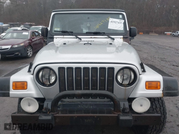 2006 Jeep Wrangler X with VIN 1J4FA39SX6P709588, listed as a IAAI auction lot 41927435 with 227,990 mi miles. Bid and sale history available at carsss.com. Image 6.
