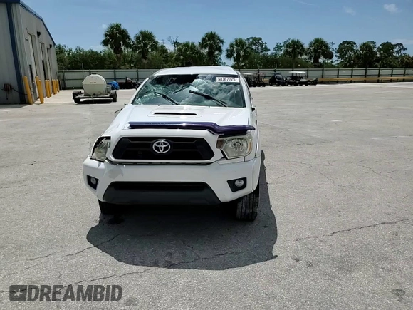 2013 Toyota Tacoma PreRunner z VIN 5TFJU4GN7DX029221, wystawiony jako Copart lot #58367775 z przebiegiem 262 776 mil mil oraz Szkoda całkowita • Salvage title. Historia ofert i sprzedaży dostępna na DreamBid. Obrazek 13.