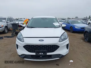 2020 Ford Escape SE с VIN 1FMCU0G62LUC72330, выставлен на аукционе IAAI как лот 42484552 с пробегом 43 999 миль миль и . История ставок и продаж доступна на DreamBid. Изображение 12.