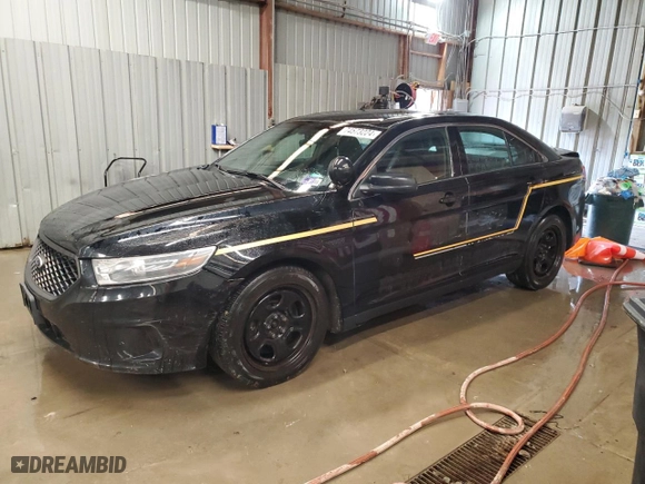 2015 Ford Sedan Police Interceptor with VIN 1FAHP2MK4FG140998, listed as a Copart auction lot 74573224 with 135,899 mi miles and Salvage Title. Bid and sale history available at carsss.com. Image 1.