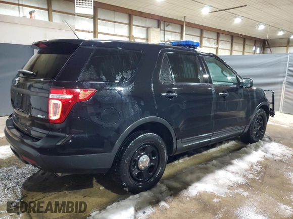 2015 Ford Utility Police Interceptor with VIN 1FM5K8AR4FGC26968, listed as a Copart auction lot 89174695 with 237,942 mi miles and Clean Title. Bid and sale history available at carsss.com. Image 3.