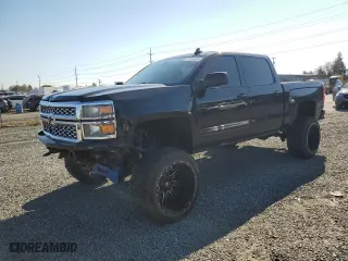 2015 Chevrolet Silverado 1500 LT with VIN 3GCUKREC3FG356823, listed as a Copart auction lot 73223684 with 148,139 mi miles and Salvage Title. Bid and sale history available at carsss.com. Image 1.
