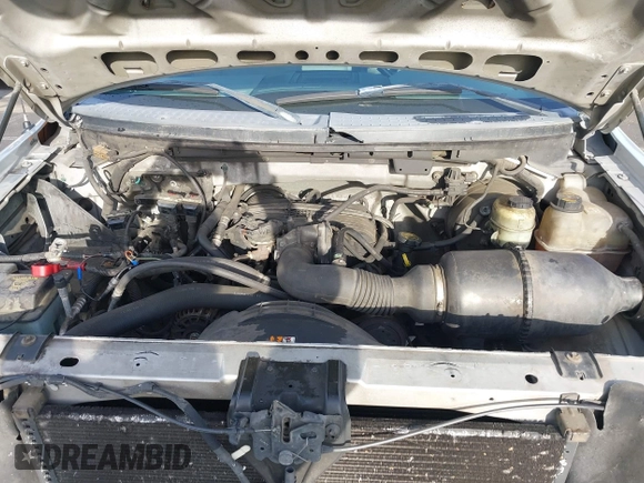 2005 Ford F-150 XL с VIN 1FTRF122X5NB96596, выставлен на аукционе IAAI как лот 41567669 с пробегом Не указан миль и . История ставок и продаж доступна на DreamBid. Изображение 10.